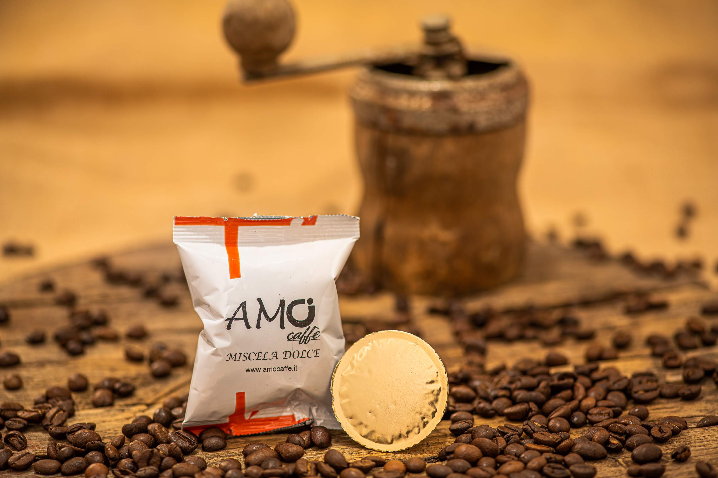 AMO CAFFÈ IN CAPSULA COMPATIBILE A MODO MIO DOLCE CREMA 100% ARABICA (0,35€/1 PZ.) -100PZ.