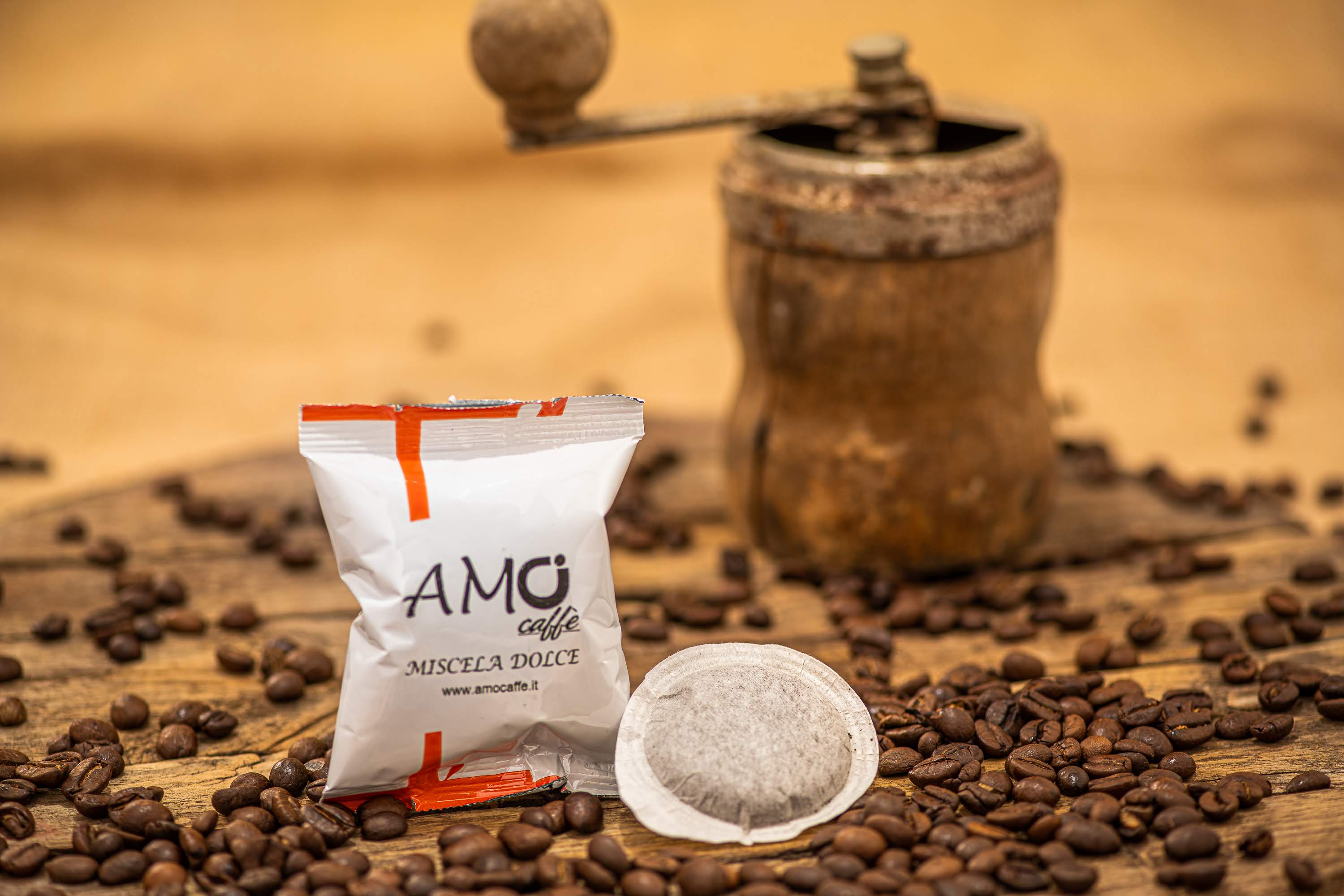 AMO CAFFÈ IN CIALDE DOLCE CREMA 100% ARABICA (0,35€/1 PZ.) -150PZ.